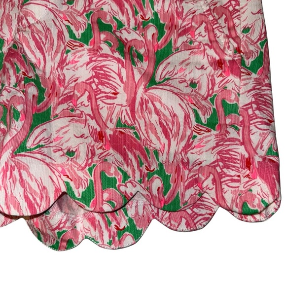 LILLY PULITZER Buttercup Scallop Hem Shorts in Pink Colony Flamingo Print Size 0 - Picture 5 of 16